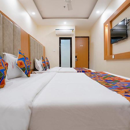 Fabhotel 7 Square - Nr Bkc 뭄바이 외부 사진