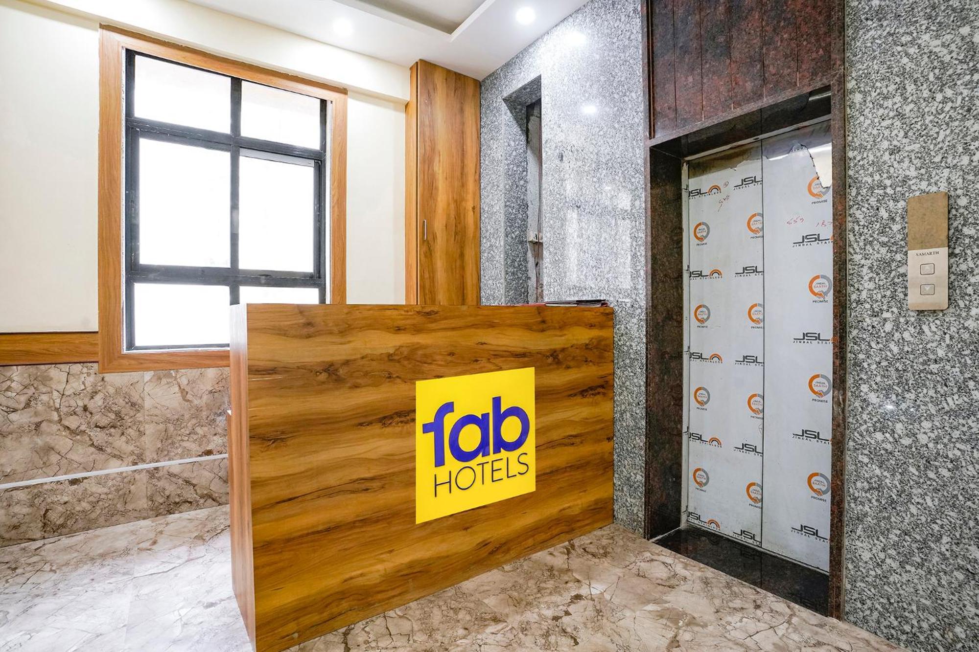 Fabhotel 7 Square - Nr Bkc 뭄바이 외부 사진